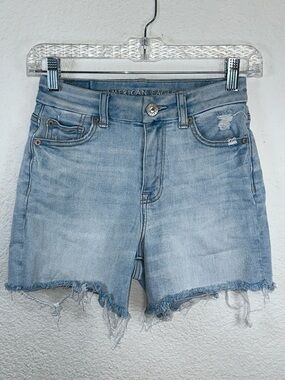 AE American Eagle Curvy Hi Rise Shortie Cut Off Light Wash Denim Shorts Size 0